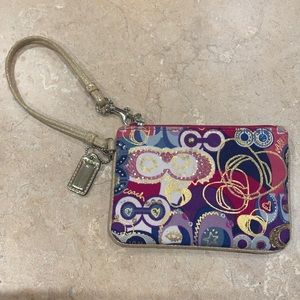 Coach Poppy Wristlet